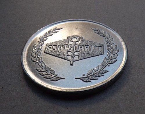 Veb kombinat fortschritt - veb,
